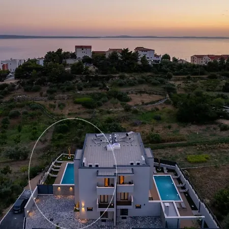 Villa Luxury David 1 - Heated Pool 38m2
