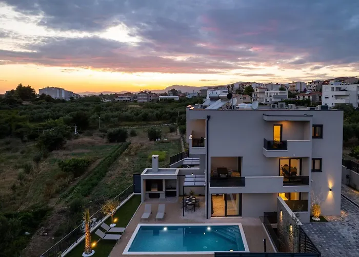 Villa Luxury David 1 - Heated Pool 38m2 *