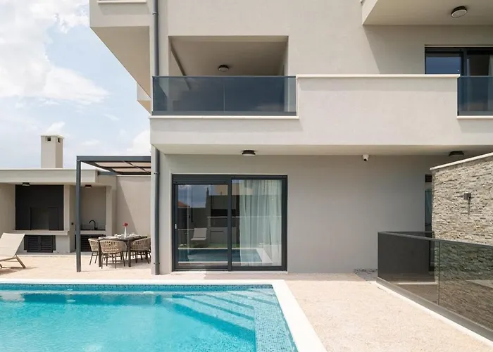 Luxury David 1 - Heated Pool 38m2 *